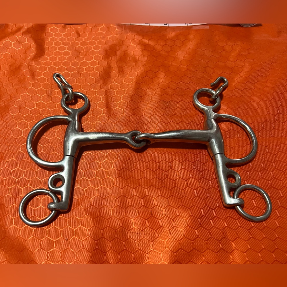Pelham Jointed Bit